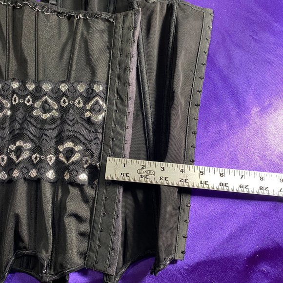 ๐ Coquette Decorative Corset with Zipper - Picture 9 of 15